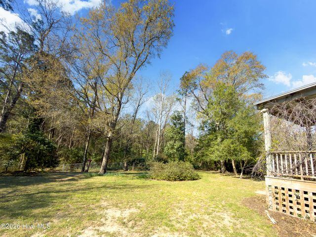 317 S Belvedere Drive, Hampstead, NC 28443