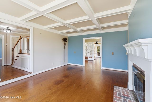 317 S Belvedere Drive, Hampstead, NC 28443