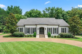 2548 CEDARWOOD DR, Germantown, TN 38138
