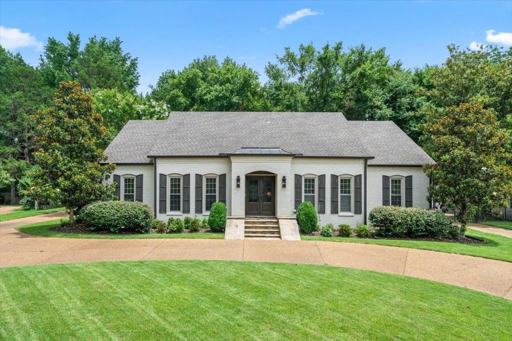 2548 CEDARWOOD DR, Germantown, TN 38138