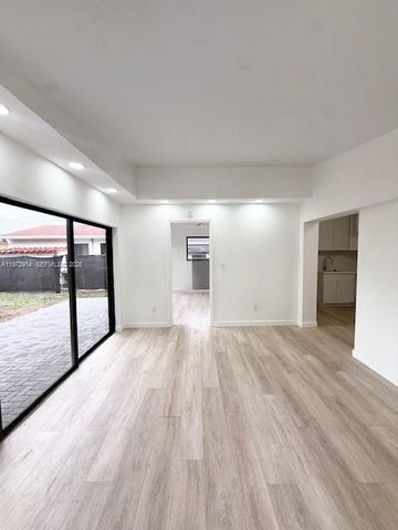 2213 Grant St A-C, Hollywood, FL 33020