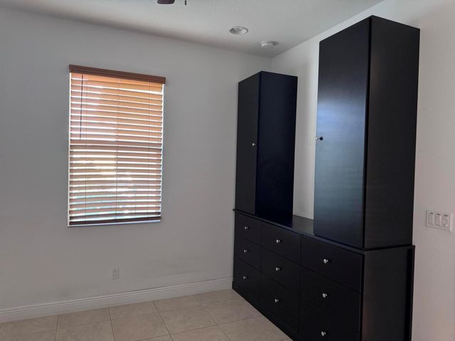 21045 SW Modena Way, Port St Lucie, FL 34986