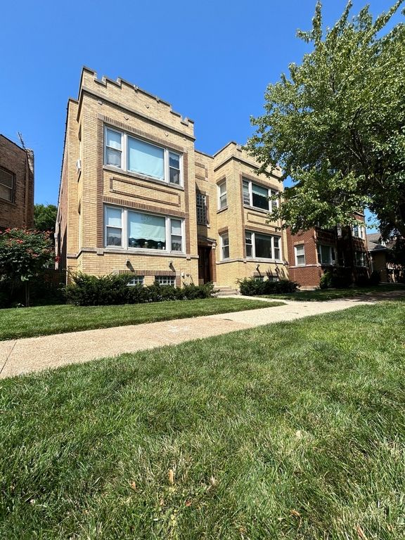 3708 N Whipple Street 2, Chicago, IL 60618