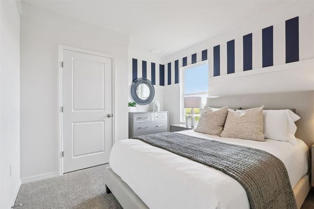 8471 MADRID STREET, Lakeland, FL 33810