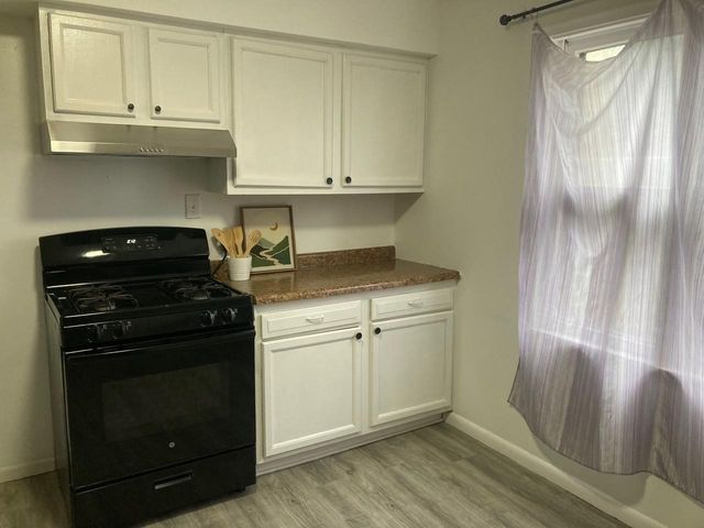 959 Jenks Avenue, Saint Paul, MN 55106