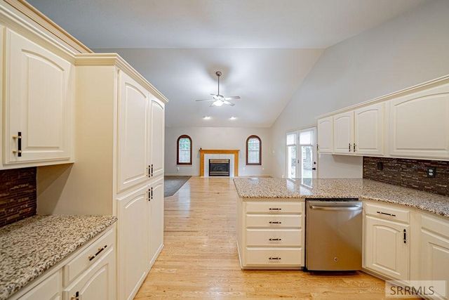 3803 Woodhaven Lane, Idaho Falls, ID 83404