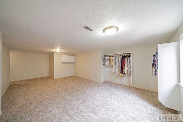 3803 Woodhaven Lane, Idaho Falls, ID 83404