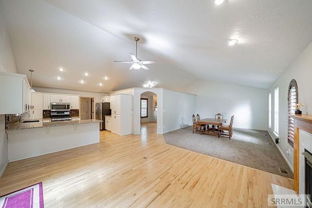 3803 Woodhaven Lane, Idaho Falls, ID 83404