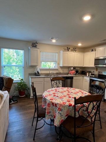 123 Belle Way, Athens, TN 37303