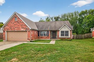 202 Heather Way, Versailles, KY 40383