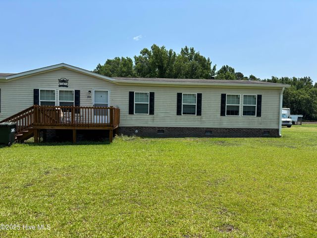281 S Blizzard Town Road, Beulaville, NC 28518