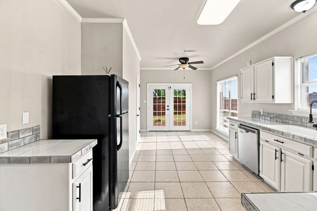 11059 Fandor Street, Fort Worth, TX 76108