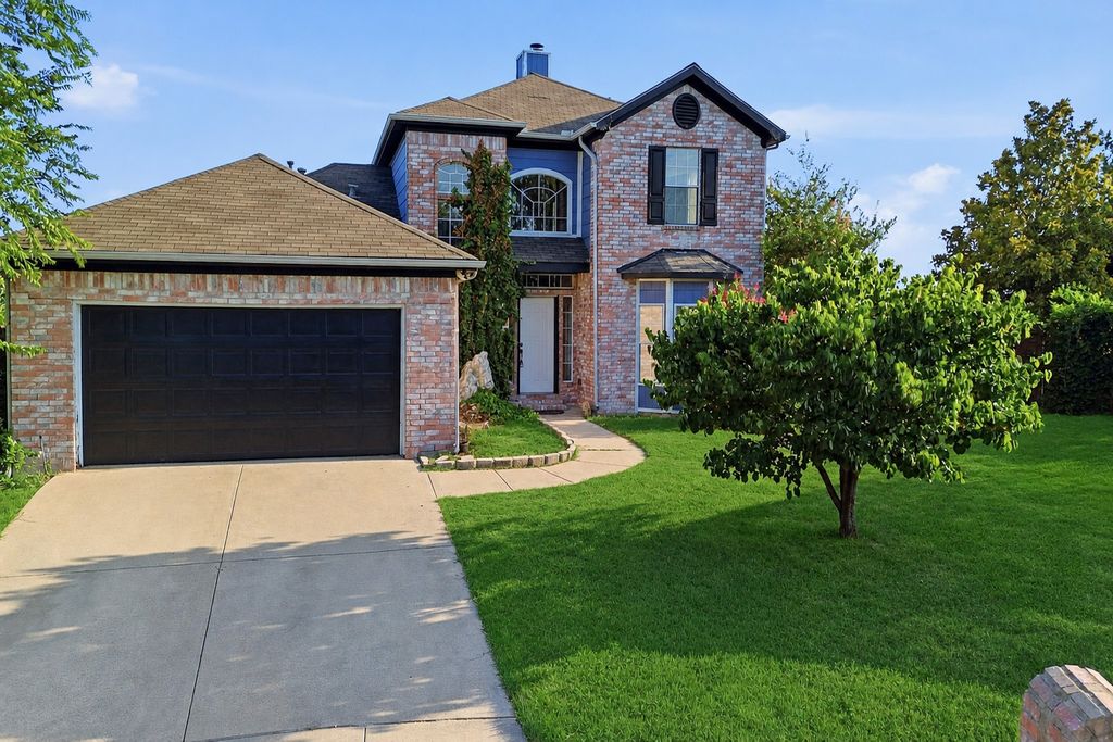 11059 Fandor Street, Fort Worth, TX 76108