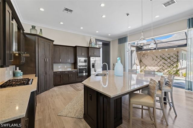 6380 Lyford Isle DR, Naples, FL 34113