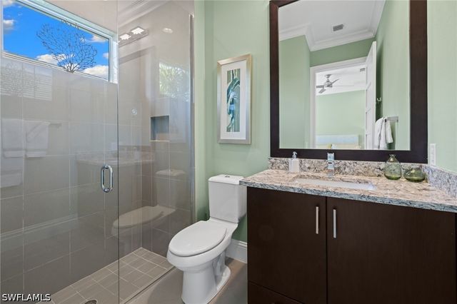 6380 Lyford Isle DR, Naples, FL 34113