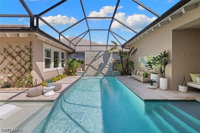 6380 Lyford Isle DR, Naples, FL 34113