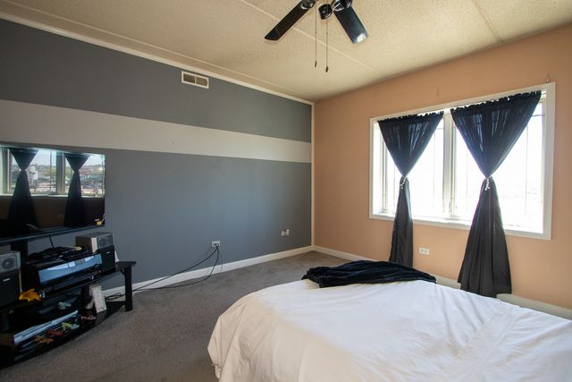 77 N Wolf Road N 509, Northlake, IL 60164