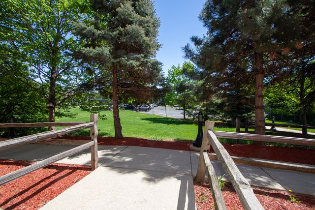 77 N Wolf Road N 509, Northlake, IL 60164