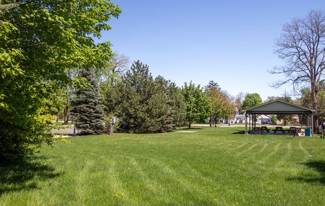 77 N Wolf Road N 509, Northlake, IL 60164