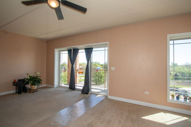 77 N Wolf Road N 509, Northlake, IL 60164