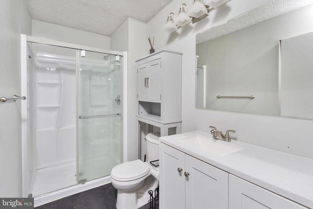 55 MULBERRY CT, Hamilton, NJ 08619