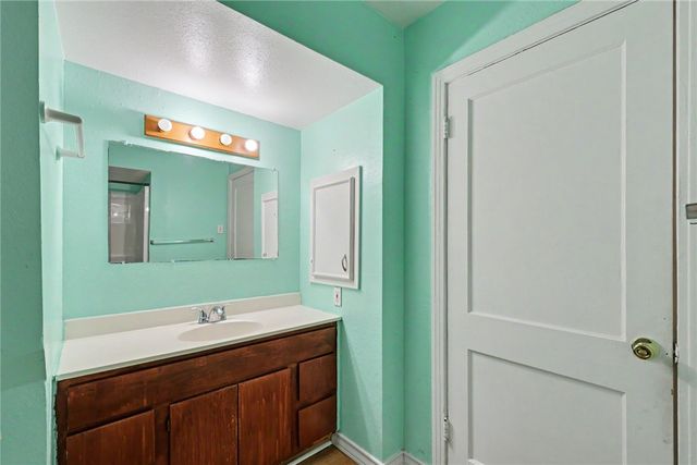 3926 Redwood St, Corpus Christi, TX 78411