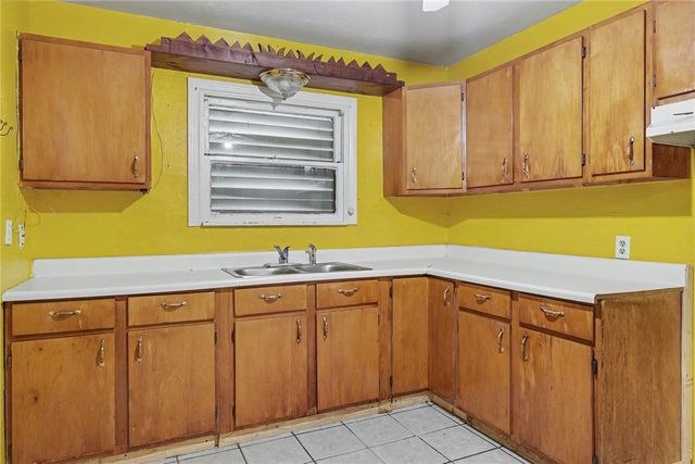 3926 Redwood St, Corpus Christi, TX 78411