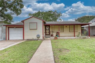 3926 Redwood St, Corpus Christi, TX 78411