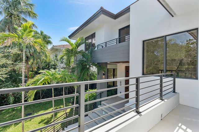 760 Woodcrest Rd, Key Biscayne, FL 33149