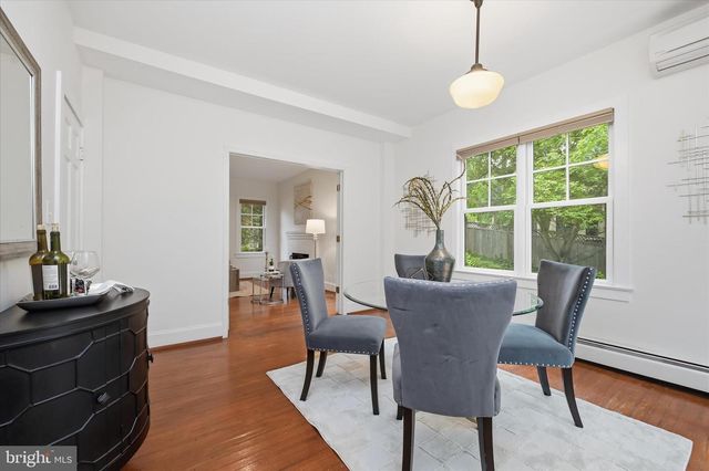 26 WELLESLEY CIR, Glen Echo, MD 20812