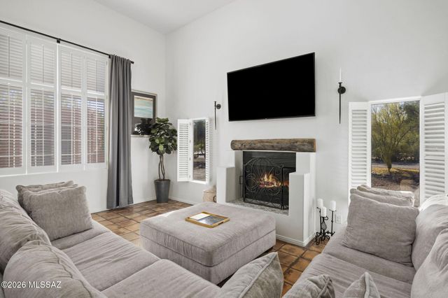 2500 N Buttercup Drive, Tucson, AZ 85749