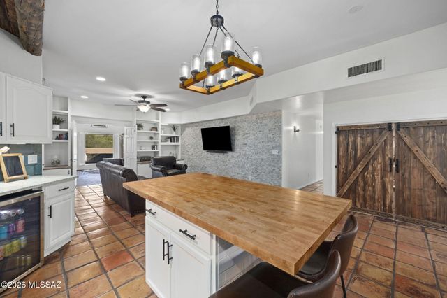 2500 N Buttercup Drive, Tucson, AZ 85749