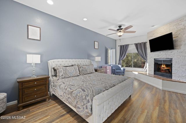 2500 N Buttercup Drive, Tucson, AZ 85749