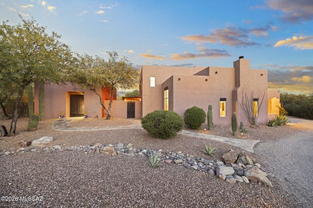 2500 N Buttercup Drive, Tucson, AZ 85749