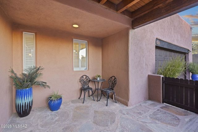 2500 N Buttercup Drive, Tucson, AZ 85749