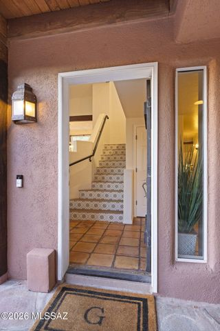 2500 N Buttercup Drive, Tucson, AZ 85749