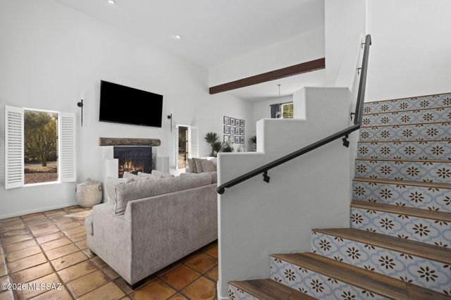 2500 N Buttercup Drive, Tucson, AZ 85749