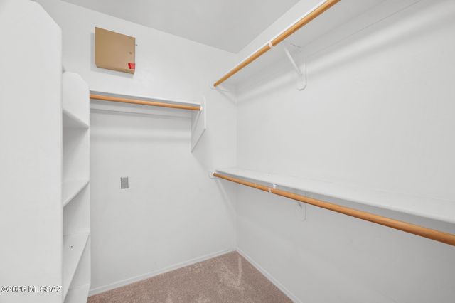 10504 E John McNair Place, Tucson, AZ 85747