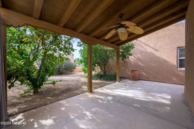 10504 E John McNair Place, Tucson, AZ 85747