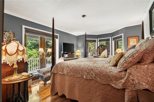 214 Raven Cliff Road, Cleveland, SC 29635