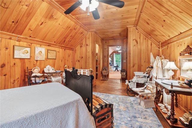 214 Raven Cliff Road, Cleveland, SC 29635