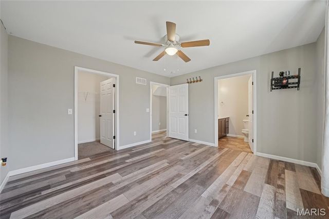 1879 Waters Edge Way, Pevely, MO 63070