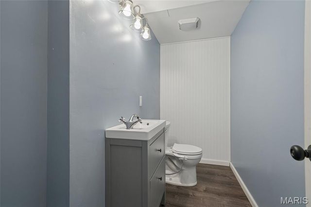 1879 Waters Edge Way, Pevely, MO 63070