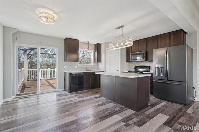 1879 Waters Edge Way, Pevely, MO 63070