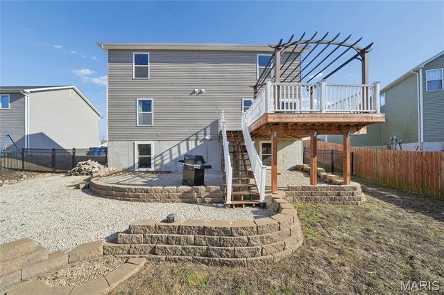 1879 Waters Edge Way, Pevely, MO 63070