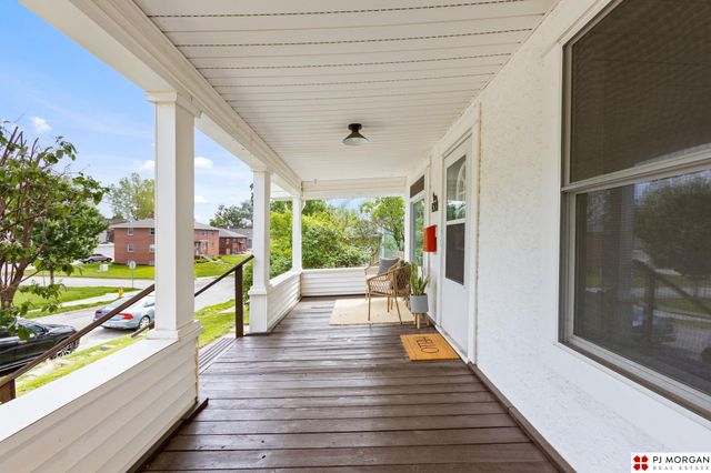 4703 Davenport Street, Omaha, NE 68132