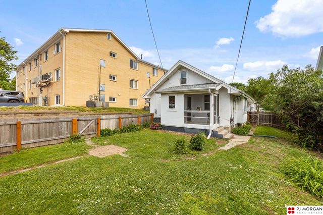 4703 Davenport Street, Omaha, NE 68132