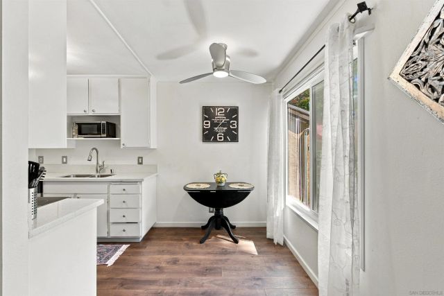 8692 Via Mallorca D, La Jolla, CA 92037