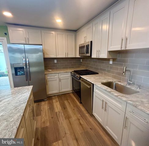 12140 RAMBLER RD, Philadelphia, PA 19154