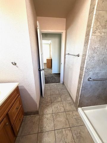 10670 Jackson Street, Armona, CA 93202